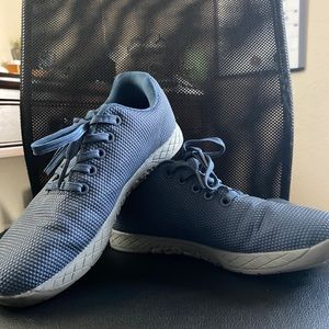 Nobull womens athletic shoes size 8 hardly used